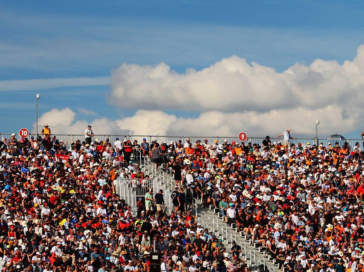 Formel-1-Zuschauer: Rekordkulisse am Circuit of The Americas in Austin Formel-1-Zuschauer: Rekordkulisse am Circuit of The Americas in Austin