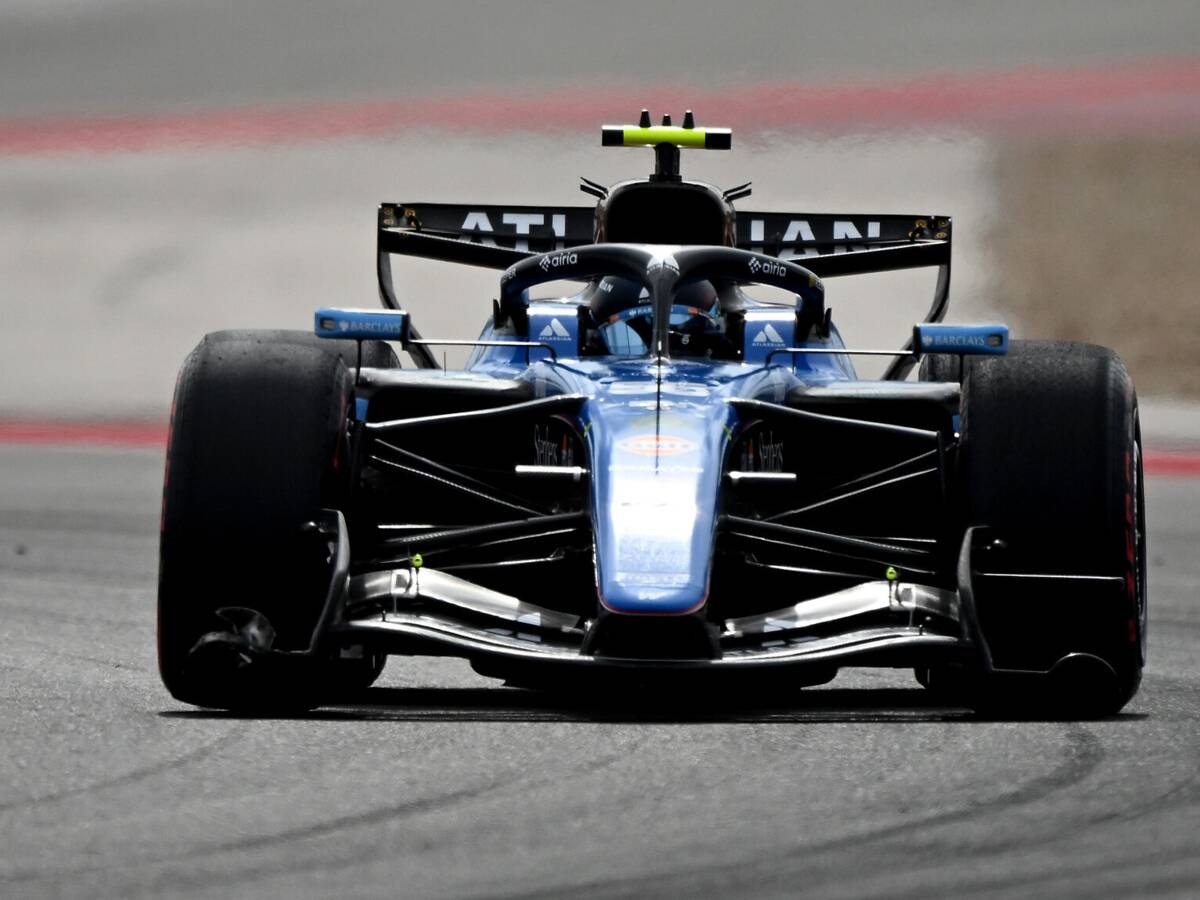 Carlos Sainz: Verstehe nicht, warum Lindblad dafür nicht bestraft wurde Carlos Sainz: Verstehe nicht, warum Lindblad dafür nicht bestraft wurde