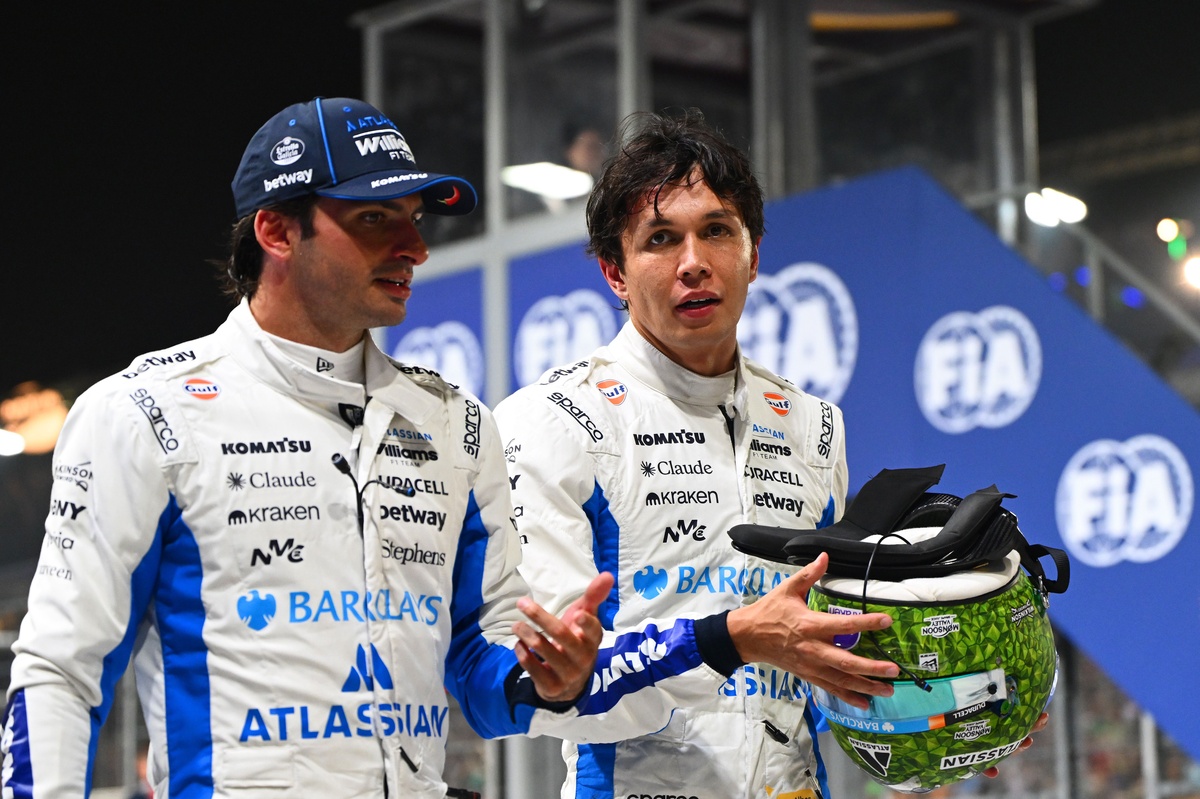 Albon: “Williams, griddeki en iyi soğutma yeleğine sahip” Albon: “Williams, griddeki en iyi soğutma yeleğine sahip”