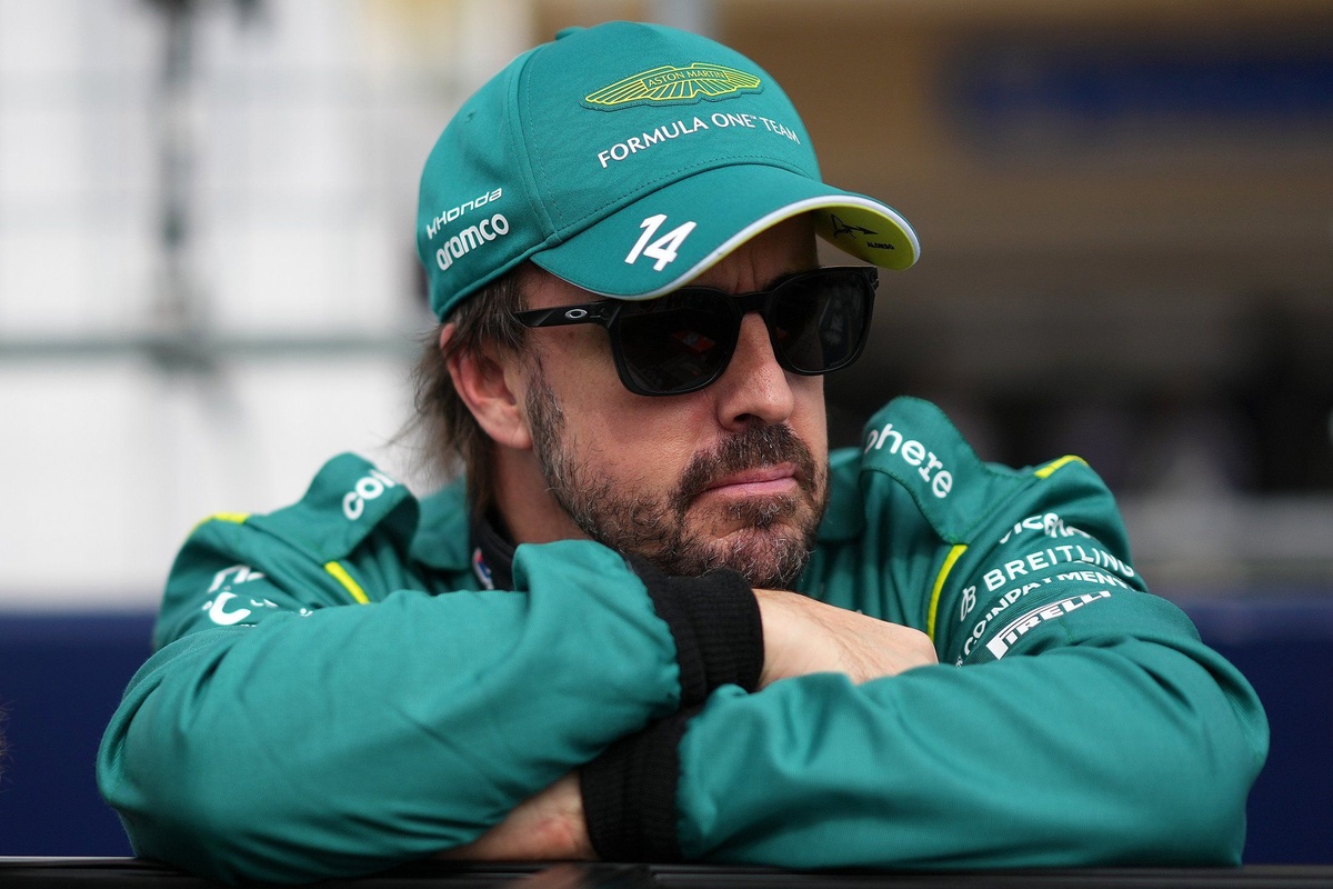 Alonso: “Arka gruptaki pilotların kalitesi çok düşük”