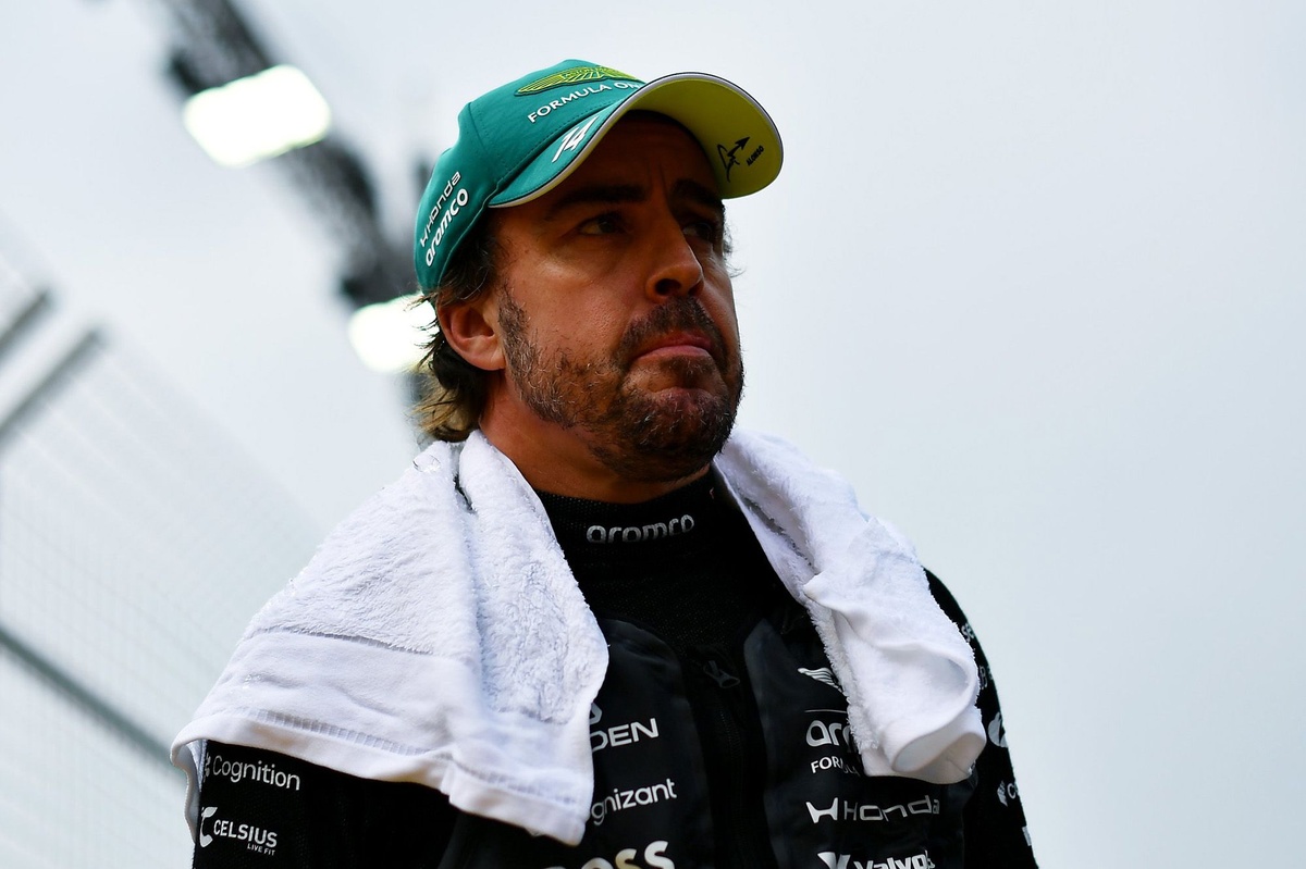 Alonso, Dakar Rallisi’ne katılacağı iddialarına yanıt verdi