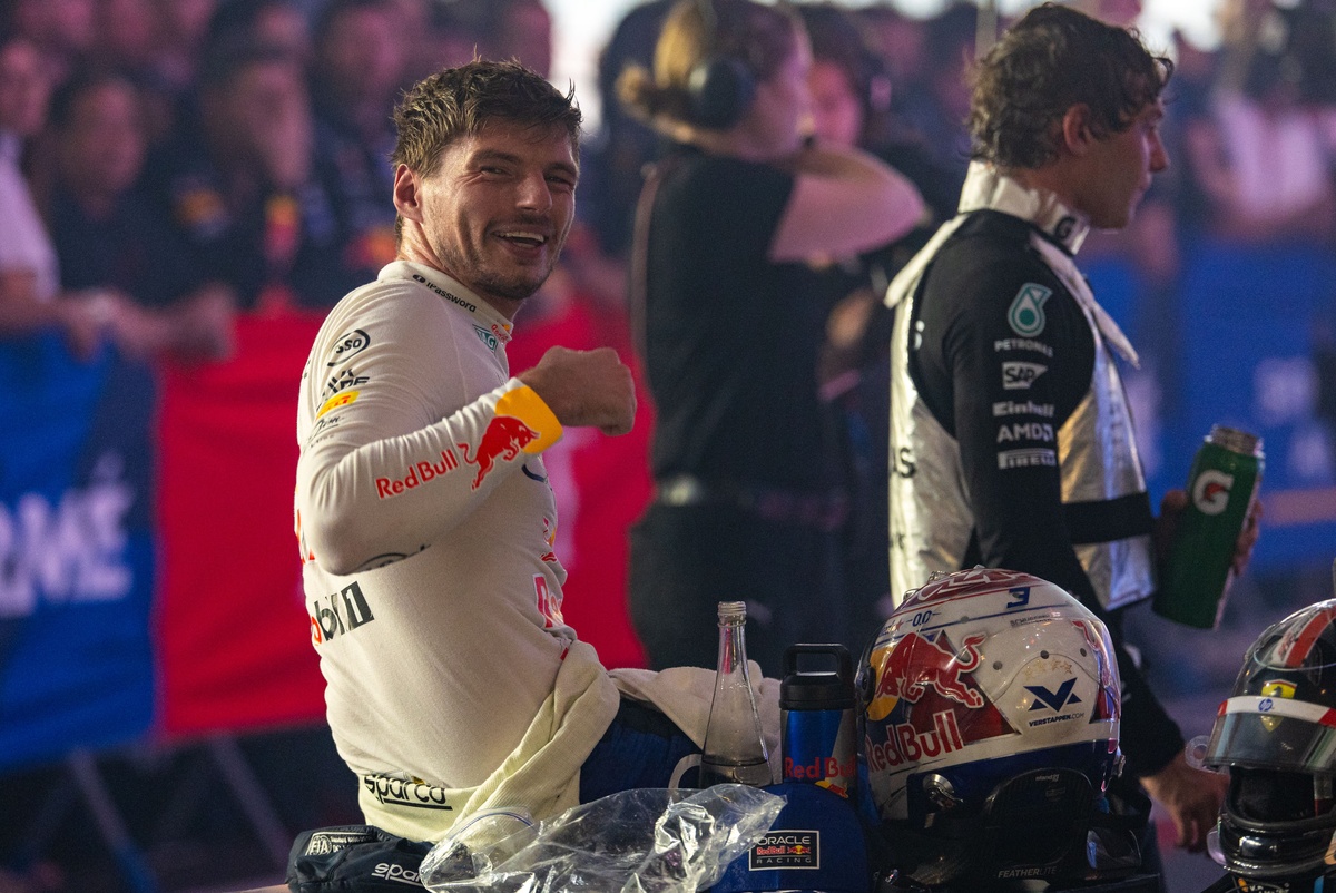 Brundle: “Aralarındaki fark az olsaydı, Antonelli Verstappen’den korkabilirdi” Brundle: “Aralarındaki fark az olsaydı, Antonelli Verstappen’den korkabilirdi”