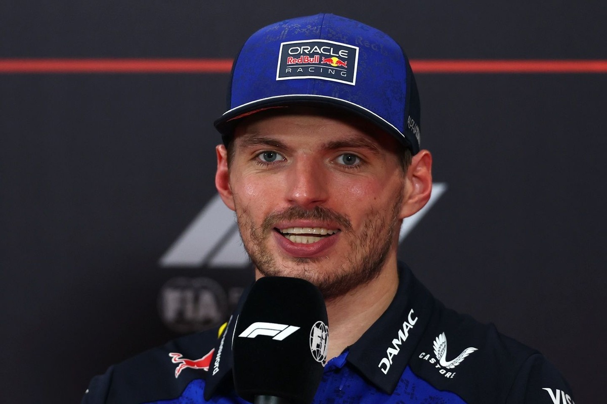 Fittipaldi: “Verstappen, motorun potansiyelini gördüğü için Red Bull’da kaldı” Fittipaldi: “Verstappen, motorun potansiyelini gördüğü için Red Bull’da kaldı”