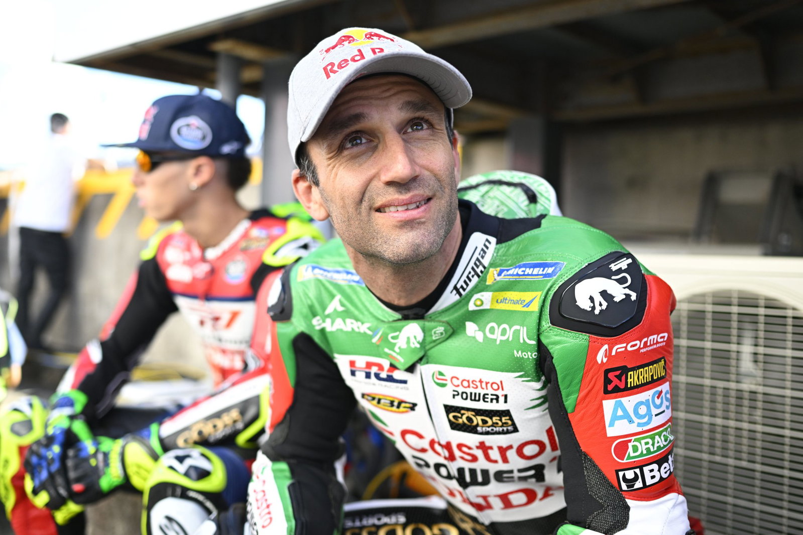 Johann Zarco outlines knee surgery plan “to grow old in a good way” Johann Zarco outlines knee surgery plan “to grow old in a good way”