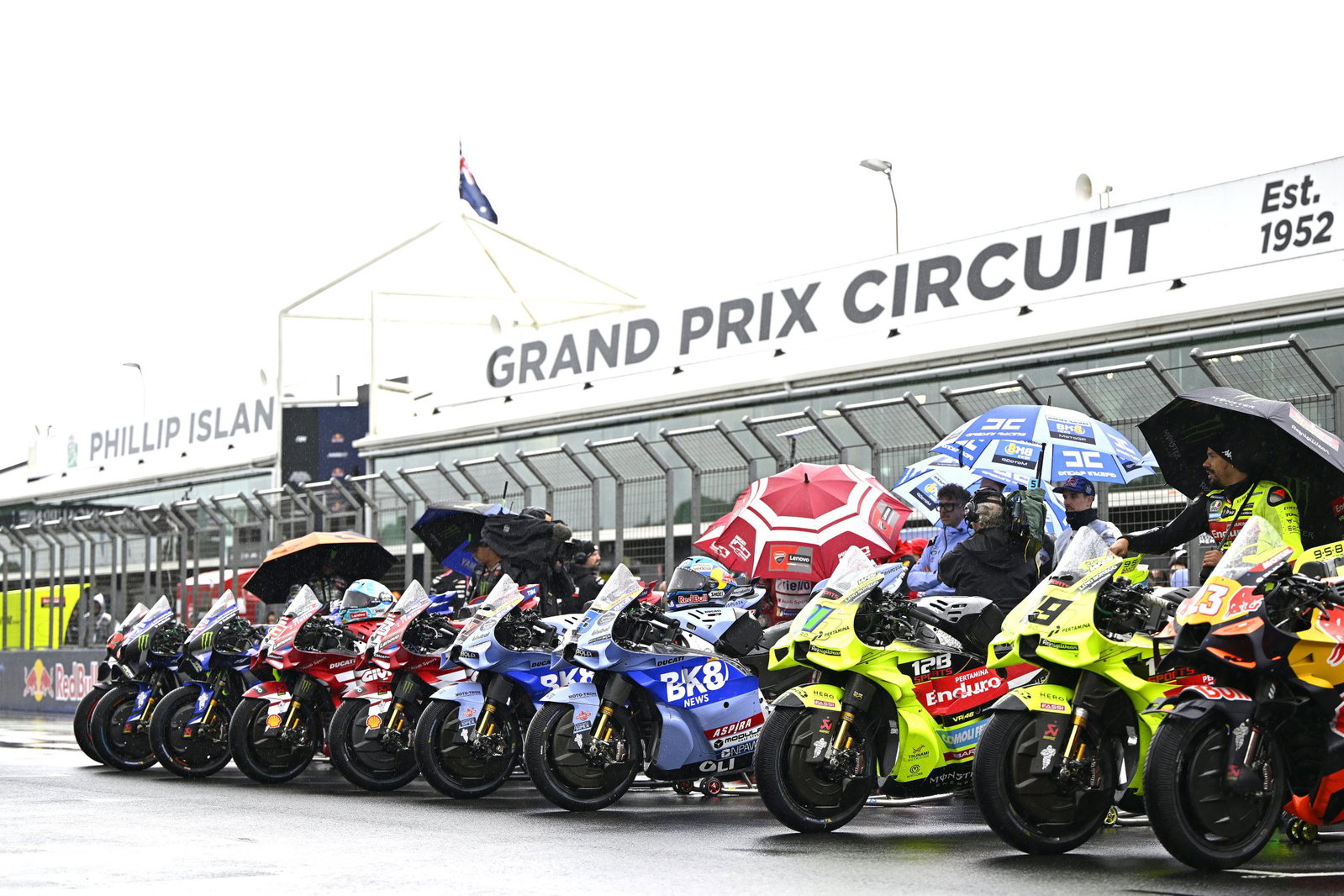 Explained: The “60 minute” rule that forced MotoGP to abandon final Phillip Island race Explained: The “60 minute” rule that forced MotoGP to abandon final Phillip Island race