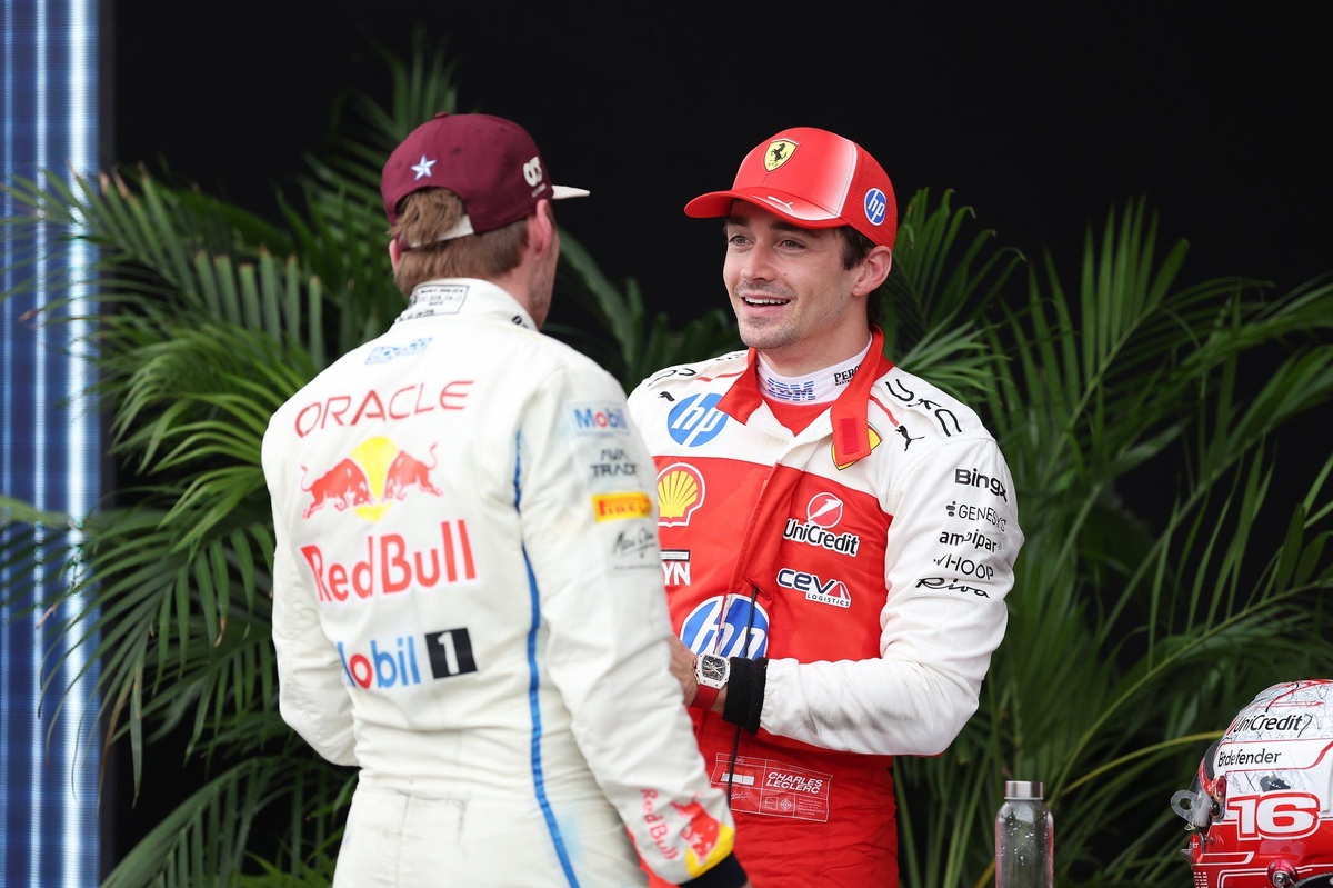 Leclerc: “Max pistte tam bir canavar!” Leclerc: “Max pistte tam bir canavar!”