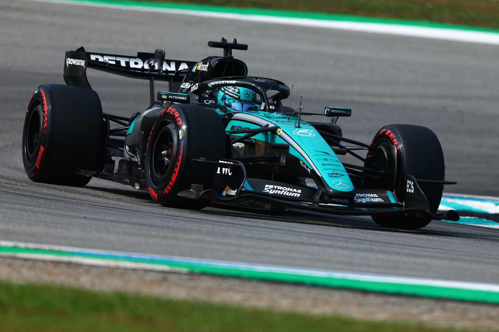 Mercedes has “big question mark” after Bahrain GP F1 car upgrade letdown