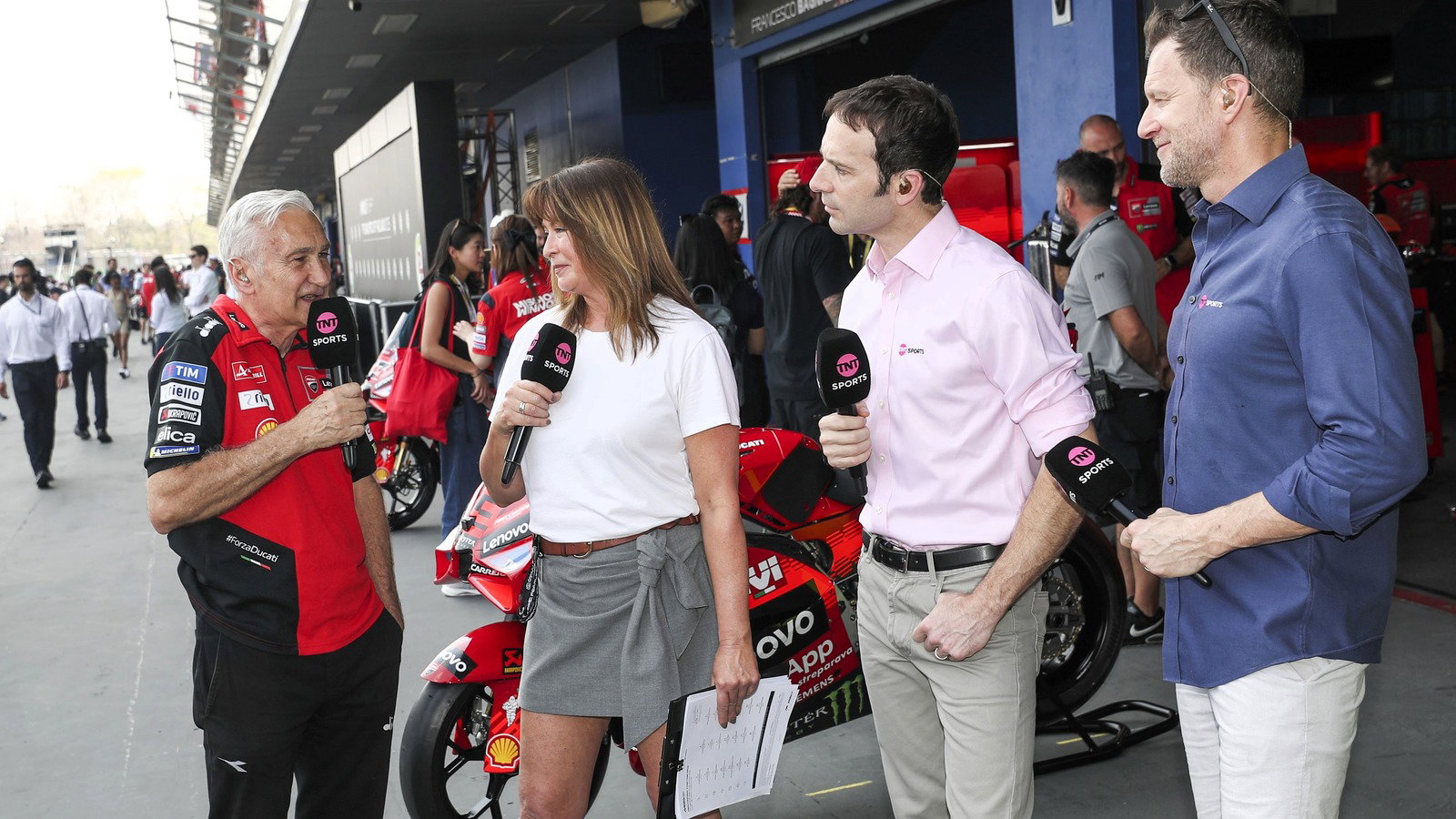 MotoGP’s Suzi Perry and Neil Hodgson nominated for prestigious Broadcast Sport Awards MotoGP’s Suzi Perry and Neil Hodgson nominated for prestigious Broadcast Sport Awards