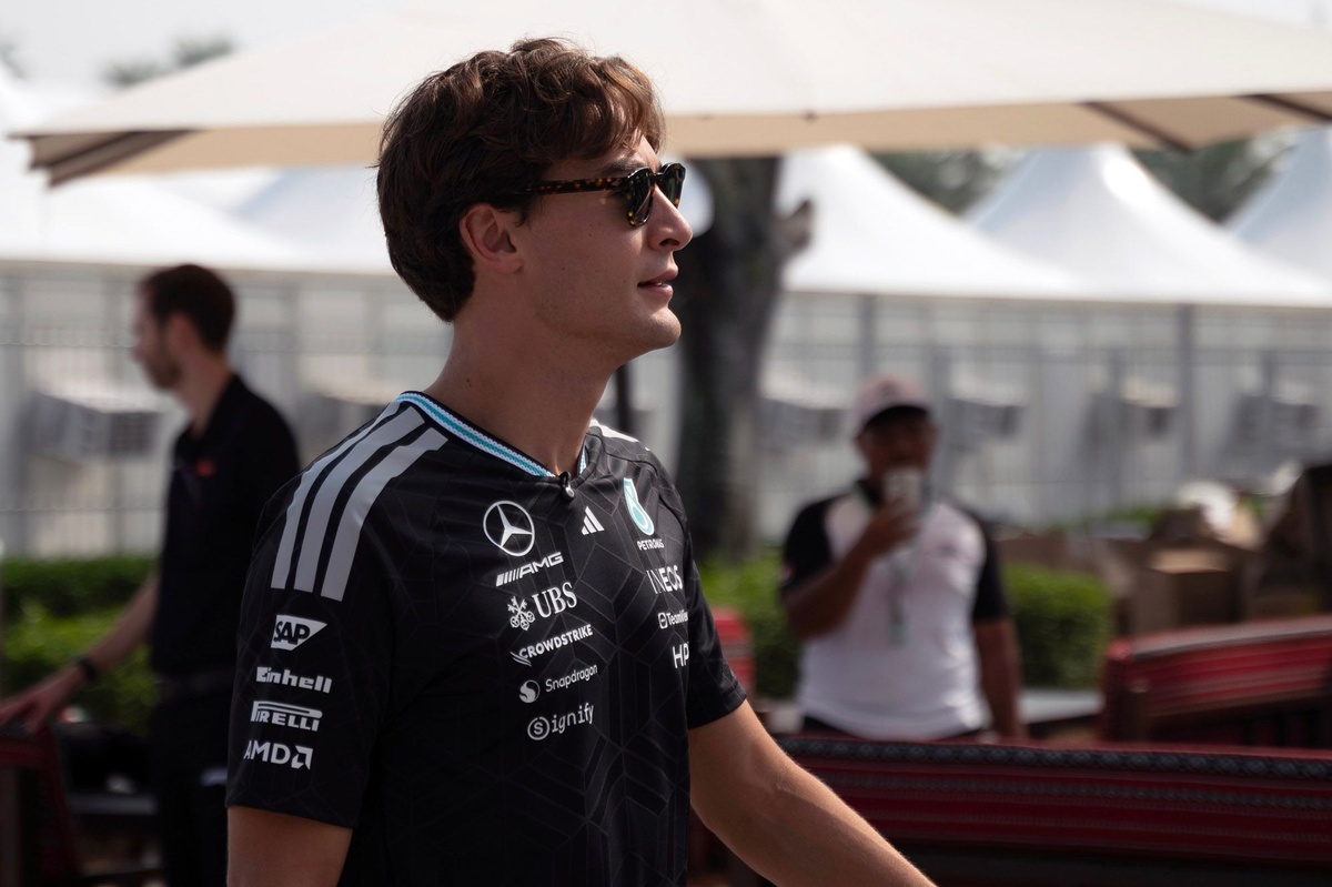 Wolff açıkladı: Russell, Singapur’da grid cezası alacak Wolff açıkladı: Russell, Singapur’da grid cezası alacak