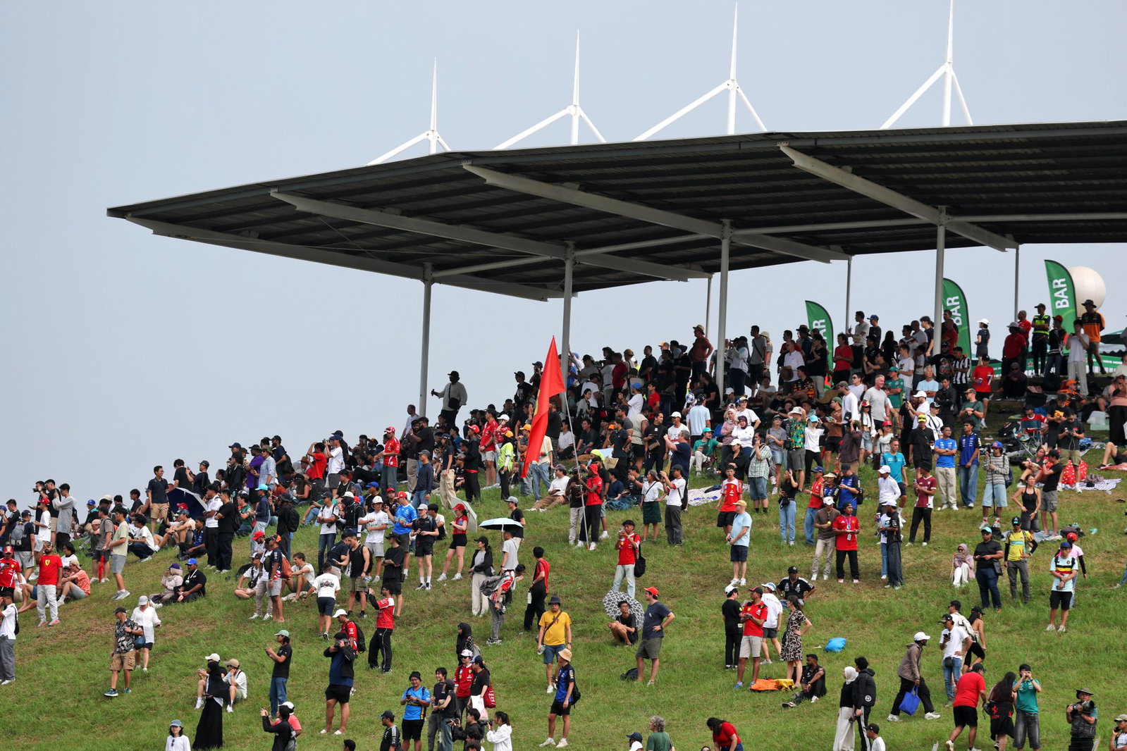 F1 fans blast Bahrain GP in Malaysia organisers after transport chaos