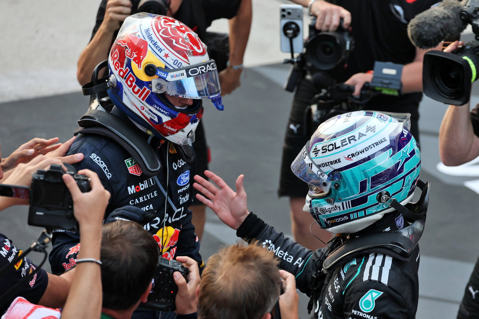 Jacques Villeneuve highlights the ‘big difference’ between Max Verstappen and Kimi Antonelli Jacques Villeneuve highlights the ‘big difference’ between Max Verstappen and Kimi Antonelli