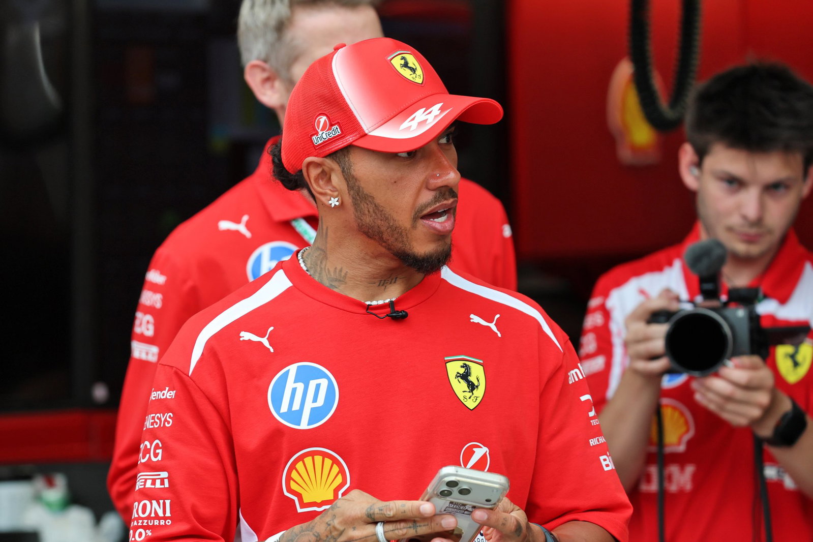 Lewis Hamilton owns up to mistake as Singapore GP sprint qualifying run plan backfires