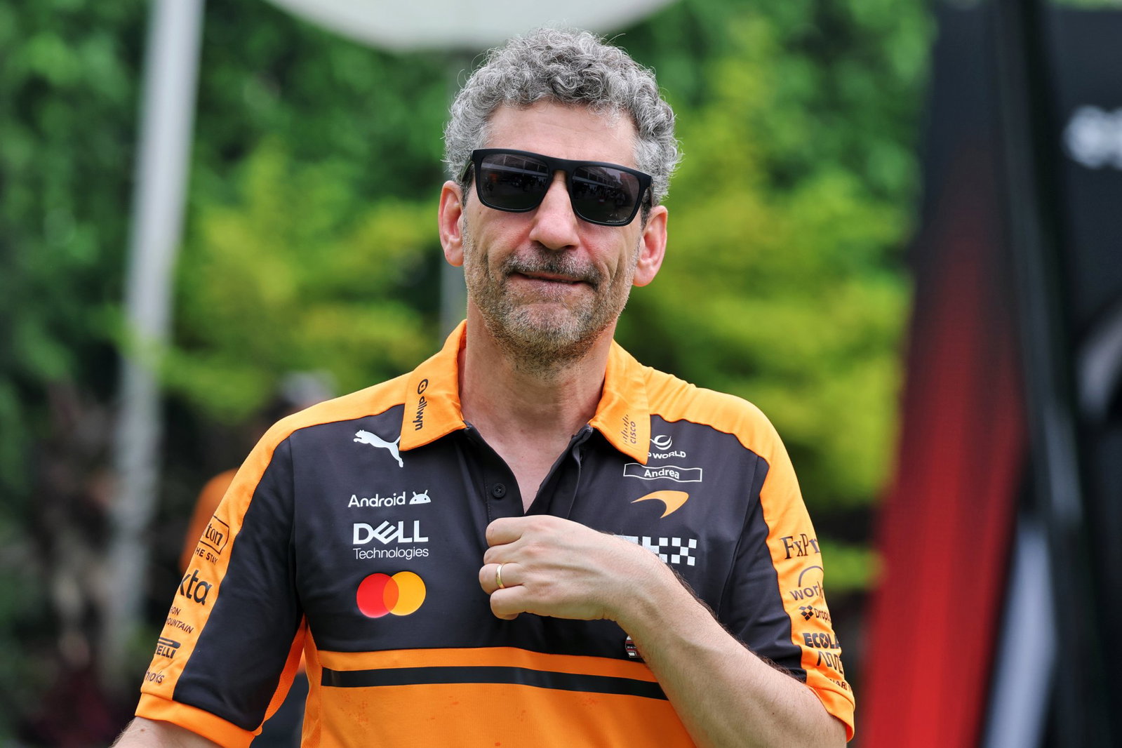 McLaren warns drivers over “not acceptable” Singapore GP crash McLaren warns drivers over “not acceptable” Singapore GP crash