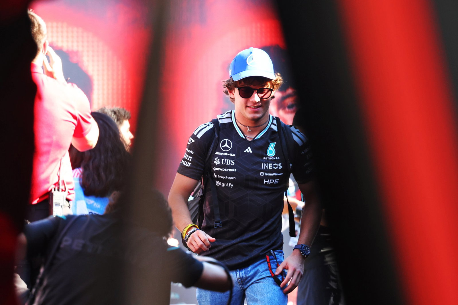 Mercedes trolls Kimi Antonelli over embarrassing US GP gaffe Mercedes trolls Kimi Antonelli over embarrassing US GP gaffe