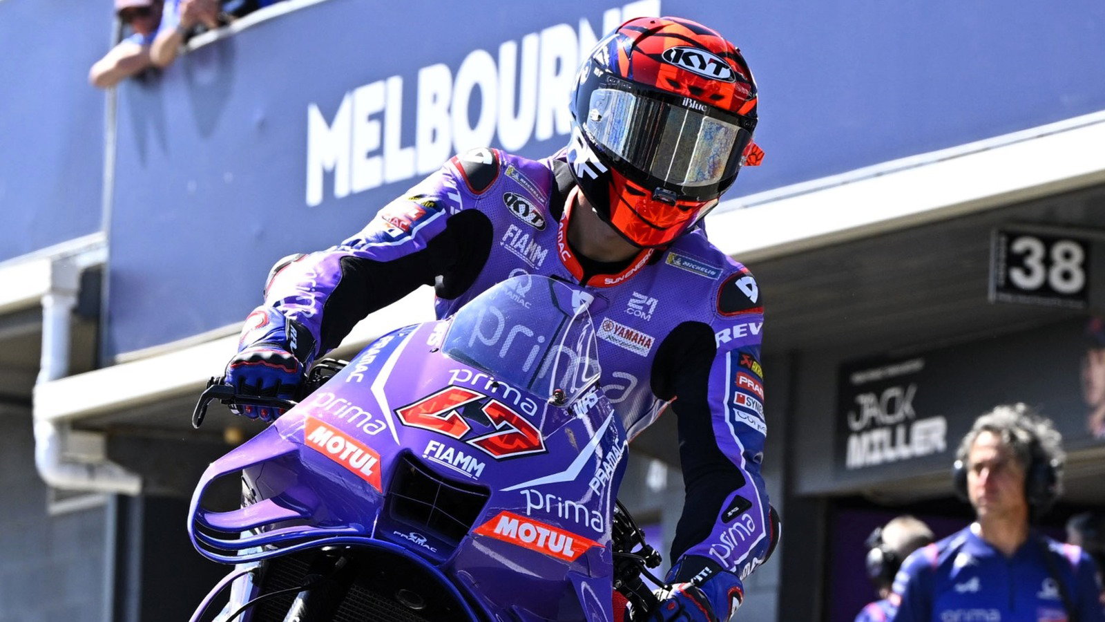 Yamaha’s 2027 850cc MotoGP bike is “like swapping brands”